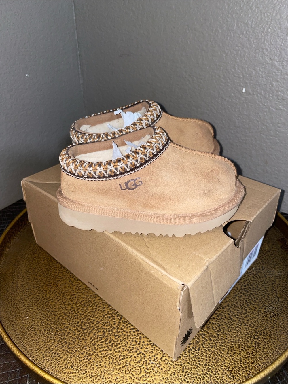 UGG Tasman II CHE Chestnut Suede Slip-On
